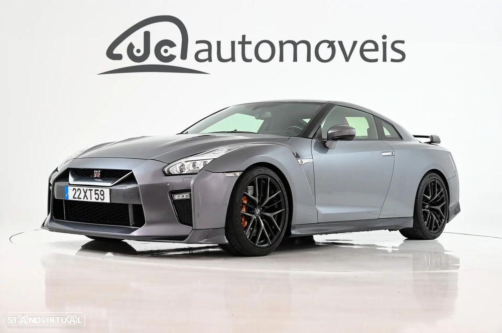 Nissan GT-R 3.8 V6 - 35