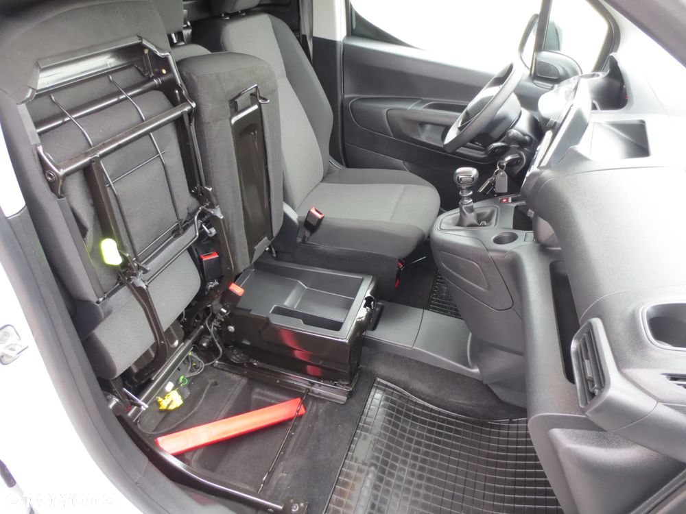 Peugeot PARTNER LONG ORYGINAŁ LAKIER i NISKI PRZEBIEG SALON PL. - 17