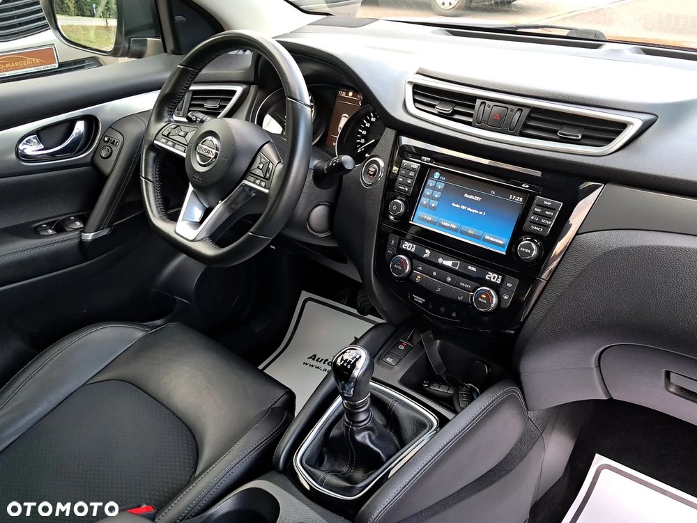 Nissan Qashqai 1.3 DIG-T TEKNA+ - 22