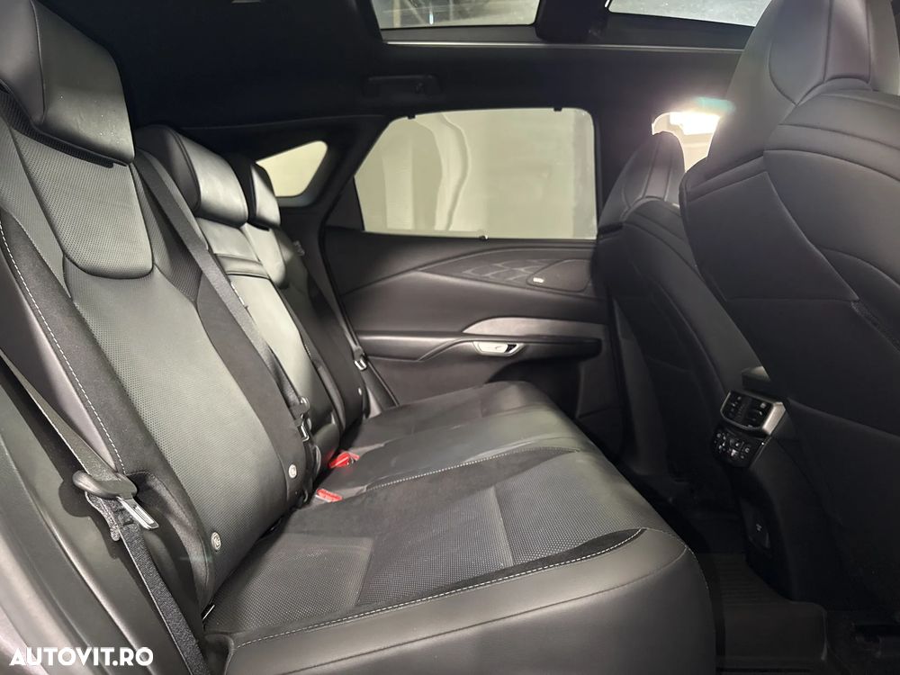 Lexus Seria RX - 13