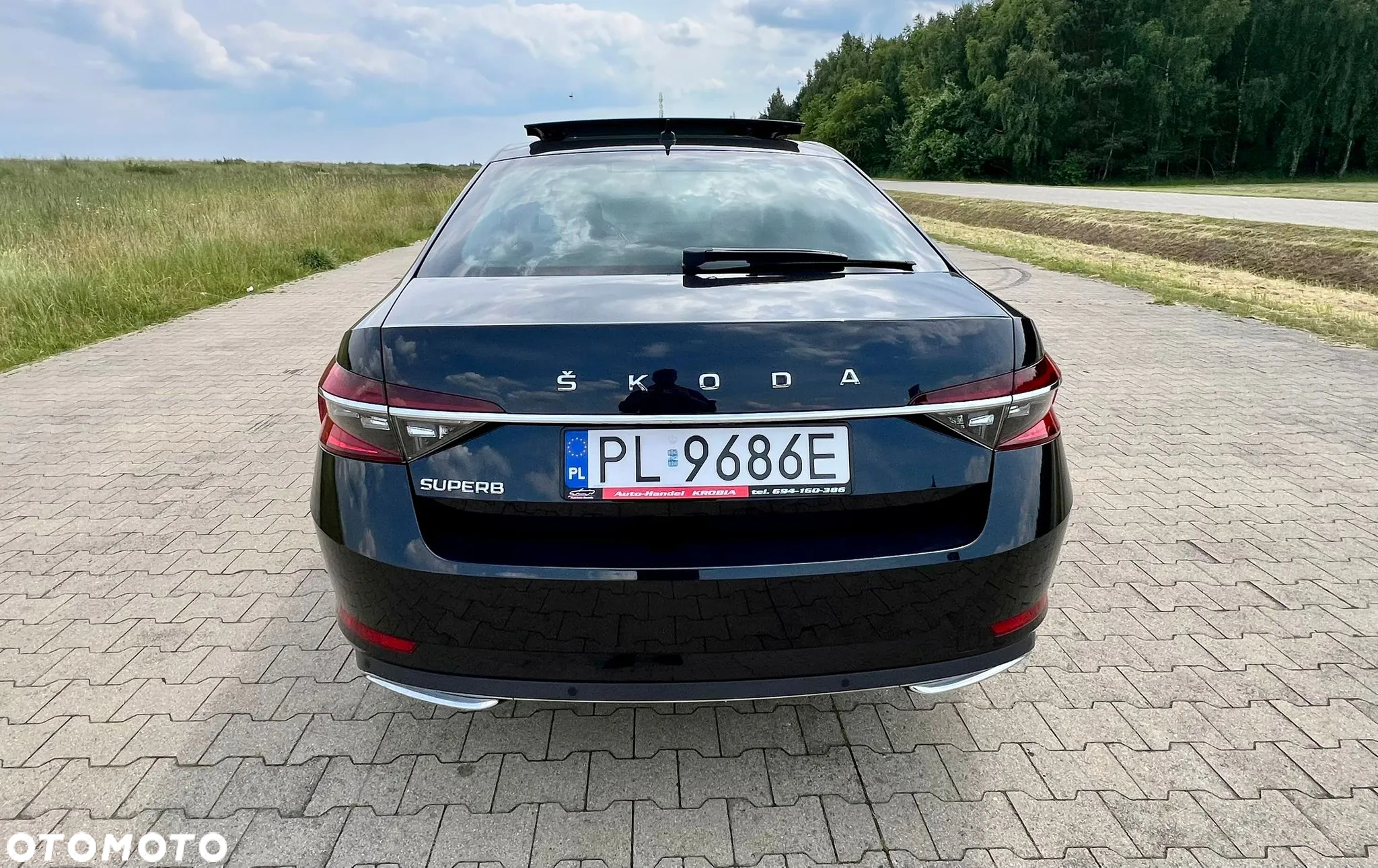 Skoda Superb 2.0 TDI L&K DSG - 16