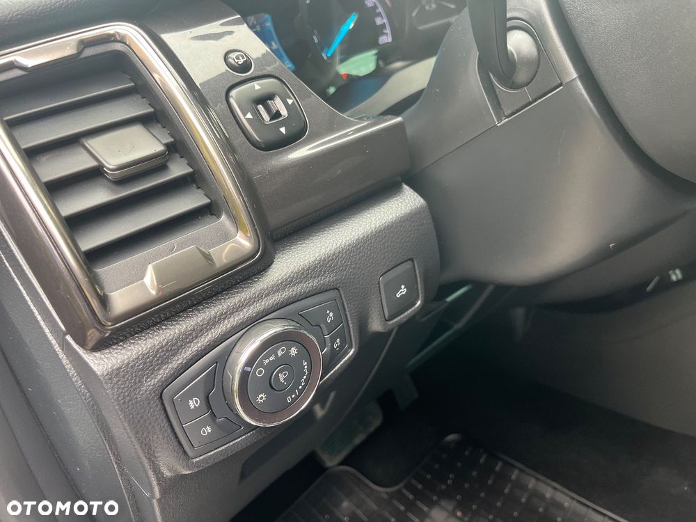 Ford Ranger 2.0 EcoBlue 4x4 DC Wildtrak - 23