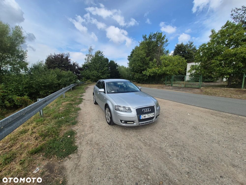 Audi A3 Sportback 1.6 FSI Ambiente - 7