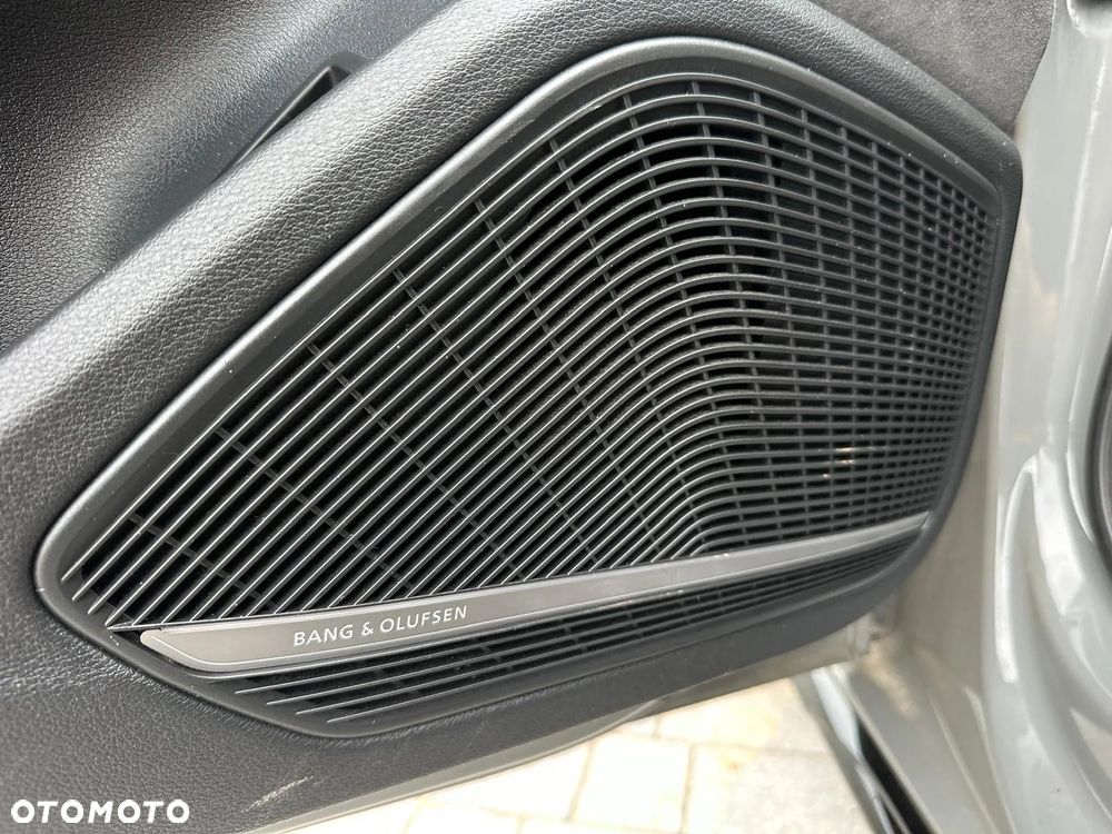 Audi A4 Avant 45 TDI quattro tiptronic edition one - 15