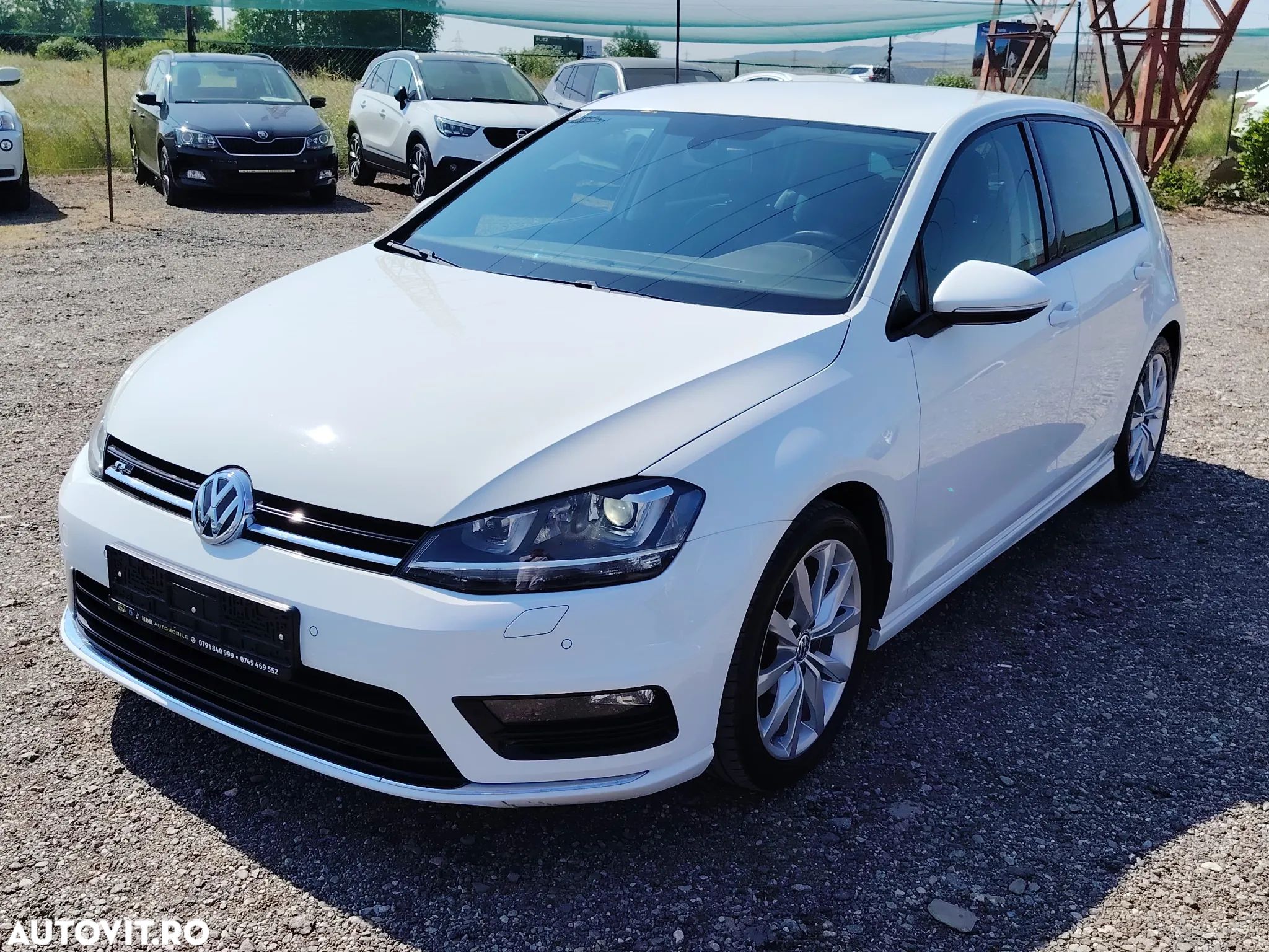 Volkswagen Golf 1.4 TSI BMT Highline - 1