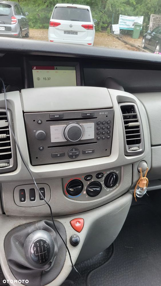 Opel Vivaro - 14