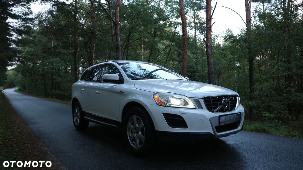 Volvo XC 60 D5 AWD Momentum - 1