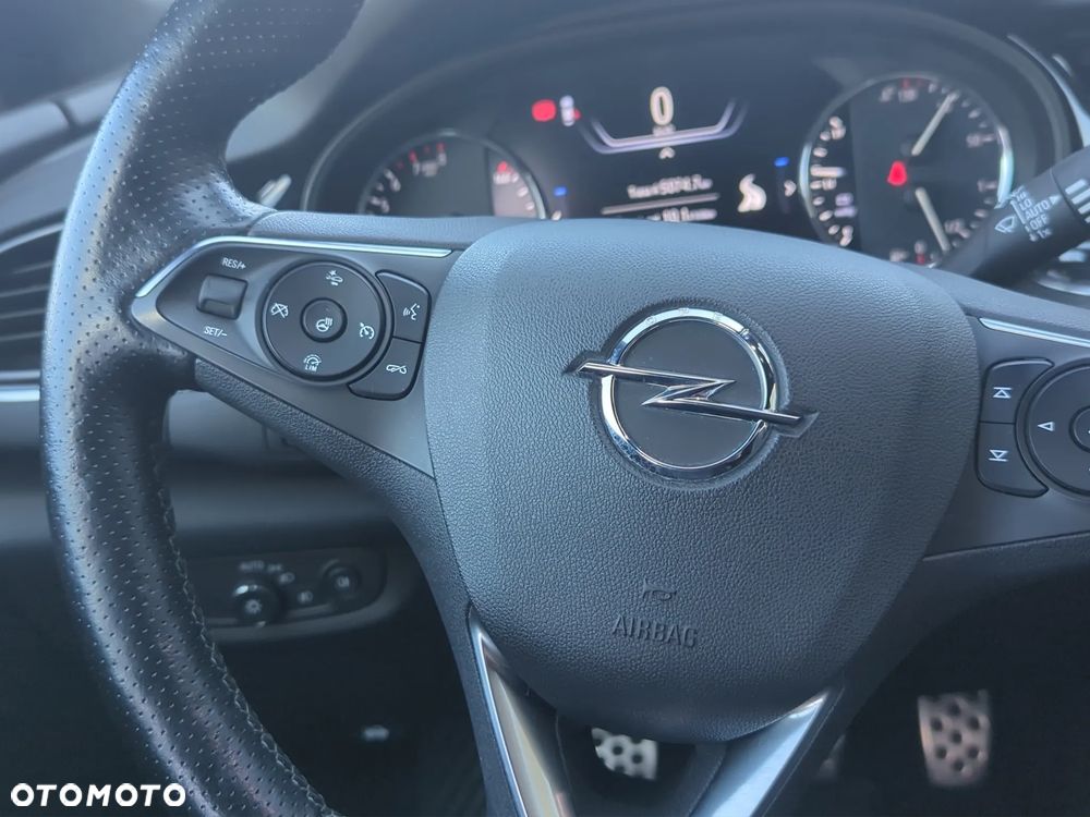 Opel Insignia 1.5 T Innovation S&S - 25