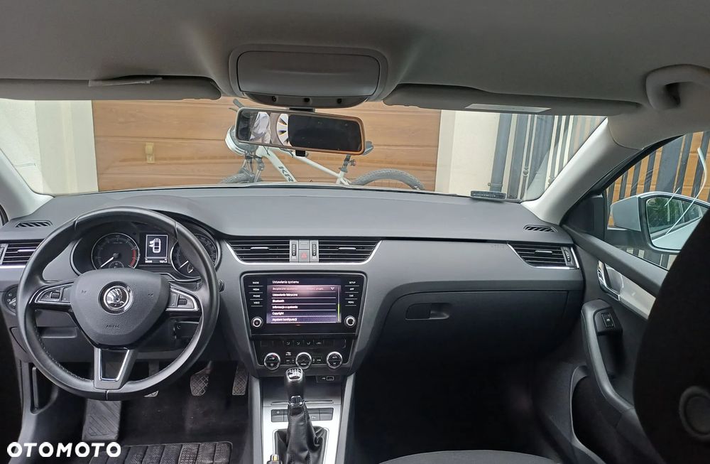 Skoda Octavia 1.4 TSI Ambition - 19