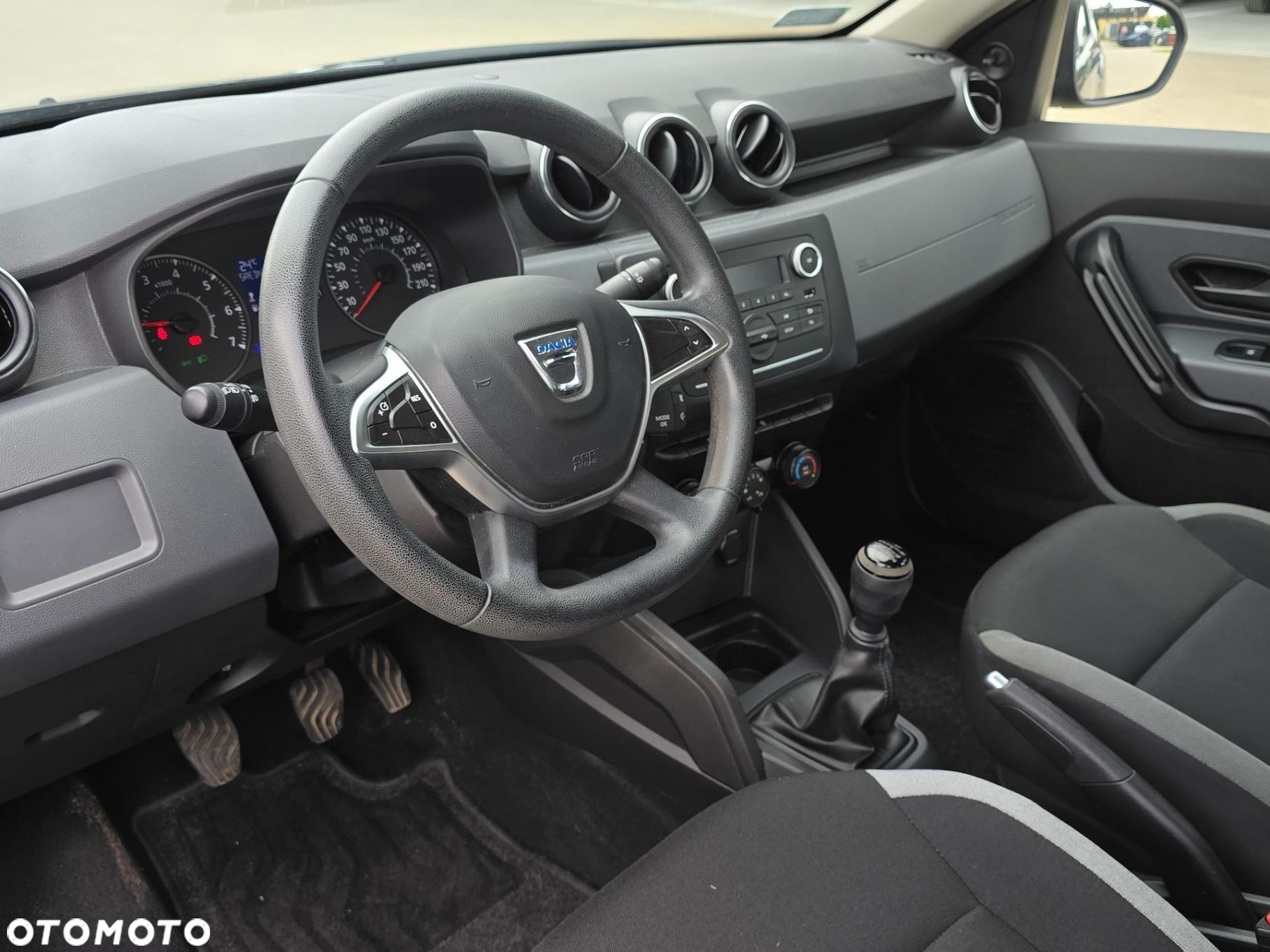 Dacia Duster 1.6 SCe Access - 15