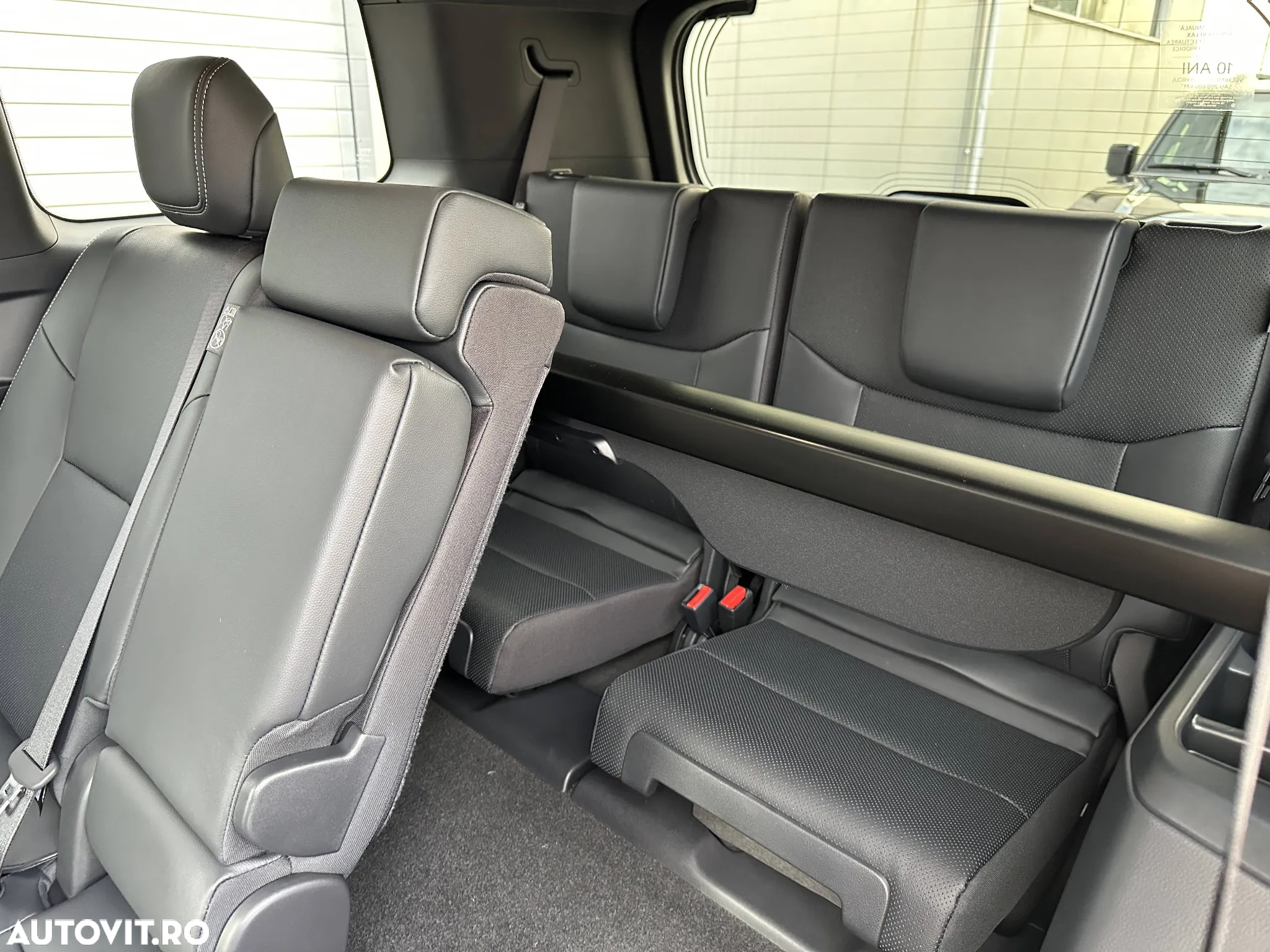 Toyota Land Cruiser 250 2.8l D-4D 204 CP A/T 7 locuri Executive - 15