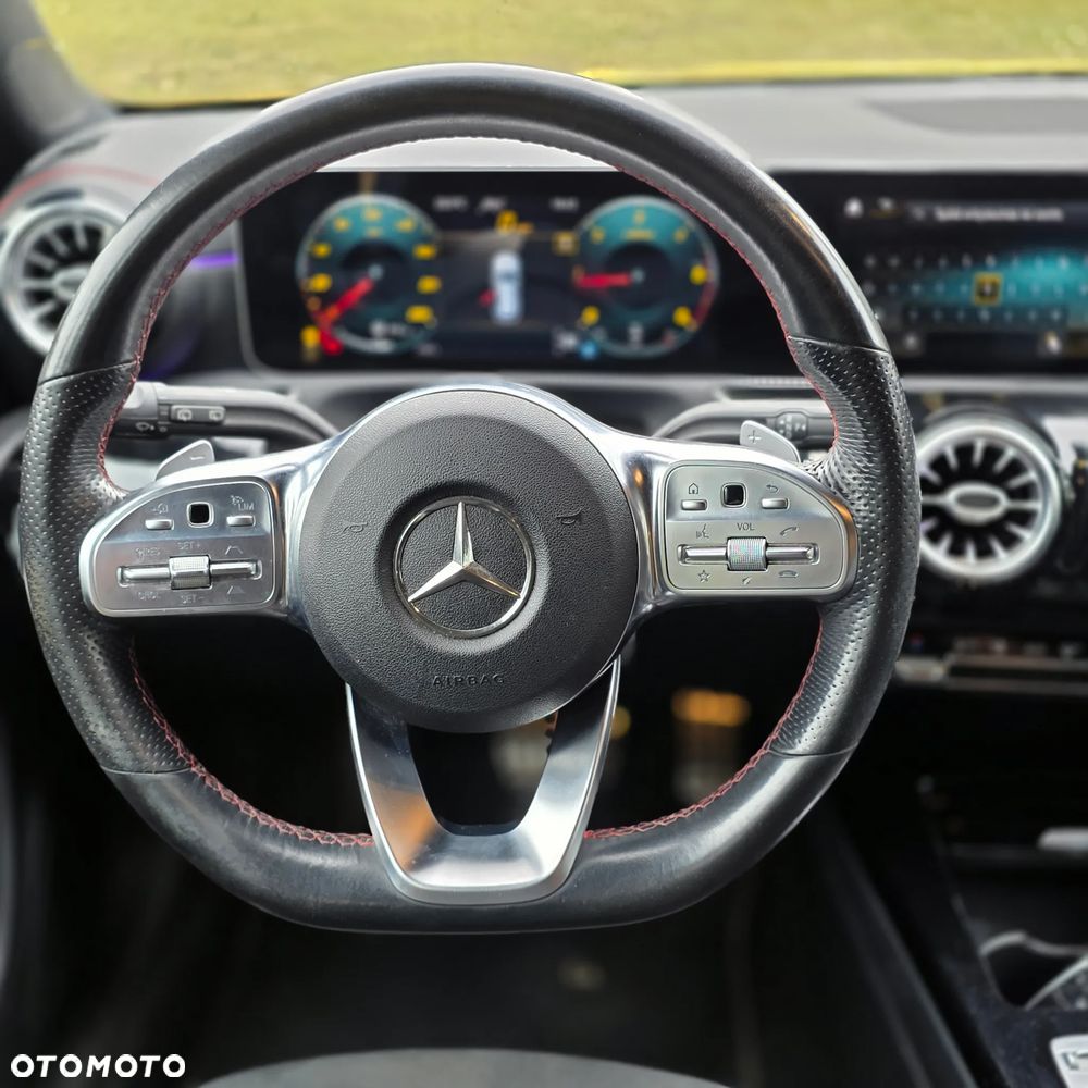 Mercedes-Benz CLA 180 d 7G-DCT AMG Line - 14