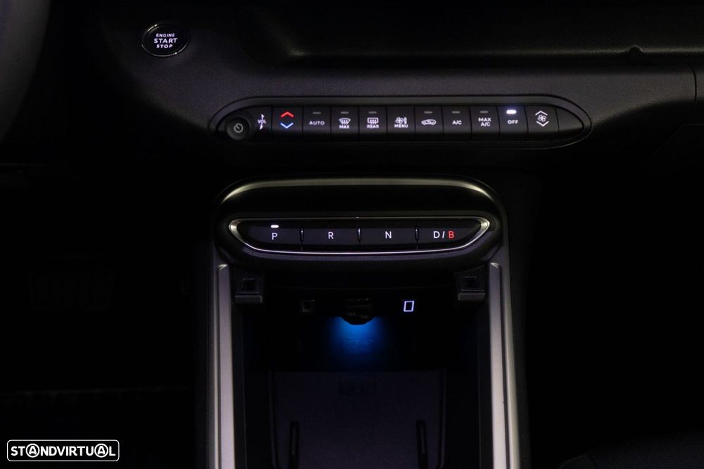 Jeep Avenger 54 kWh Summit - 26