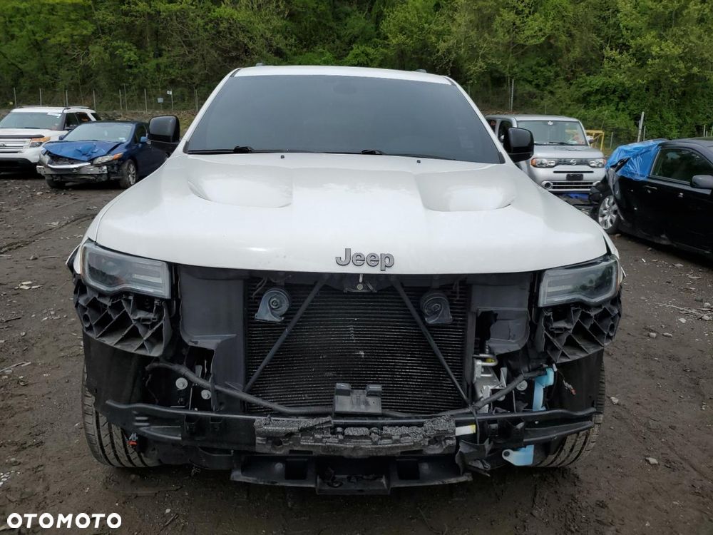 Jeep Grand Cherokee - 2