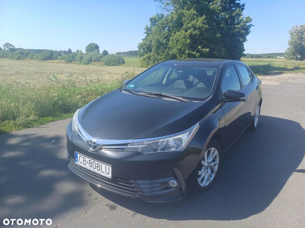 Toyota Corolla - 4