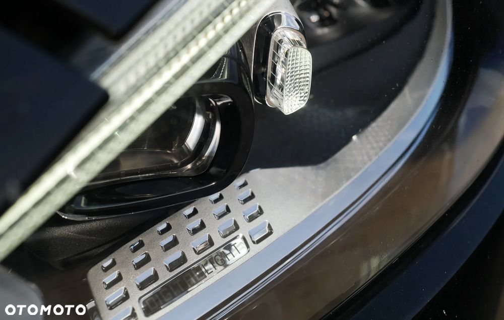 Mercedes-Benz Klasa C 220 d 9G-TRONIC - 11