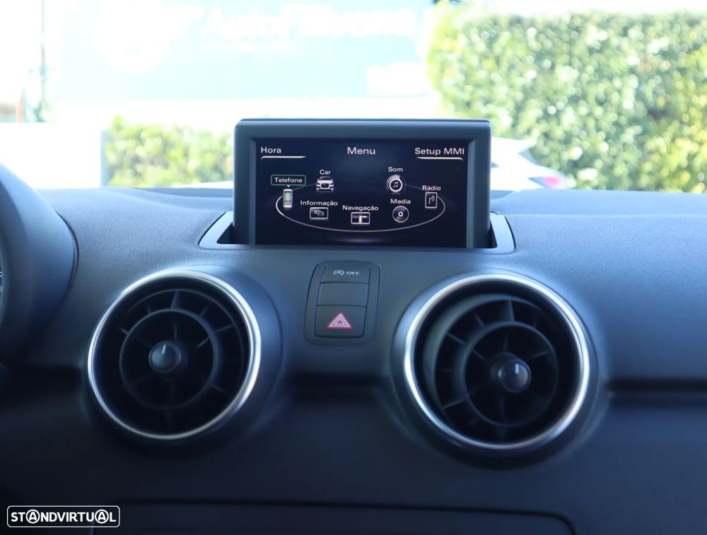 Audi A1 Sportback 1.6 TDI Advance - 41