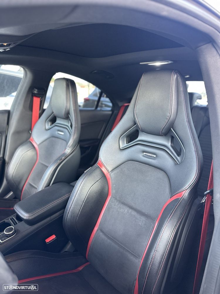 Mercedes-Benz CLA 45 AMG 4Matic 7G-DCT - 15