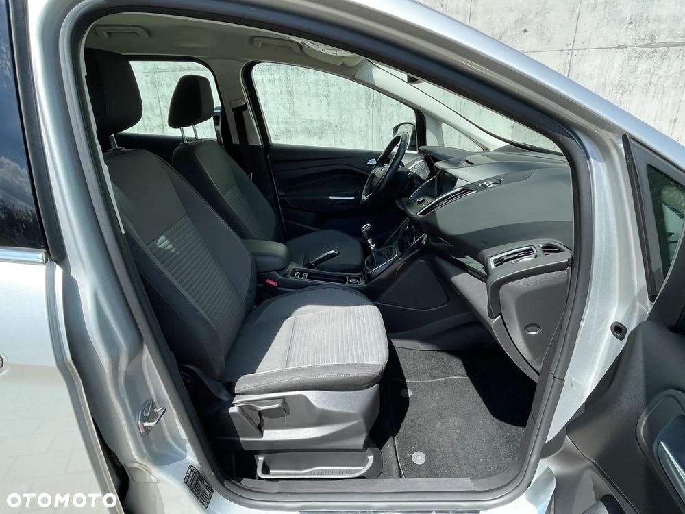 Ford Grand C-MAX 1.5 EcoBoost Start-Stopp-System Titanium - 16