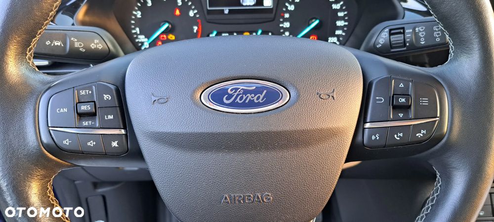 Ford Fiesta 1.1 Titanium - 26