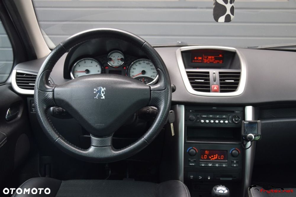 Peugeot 207 - 29
