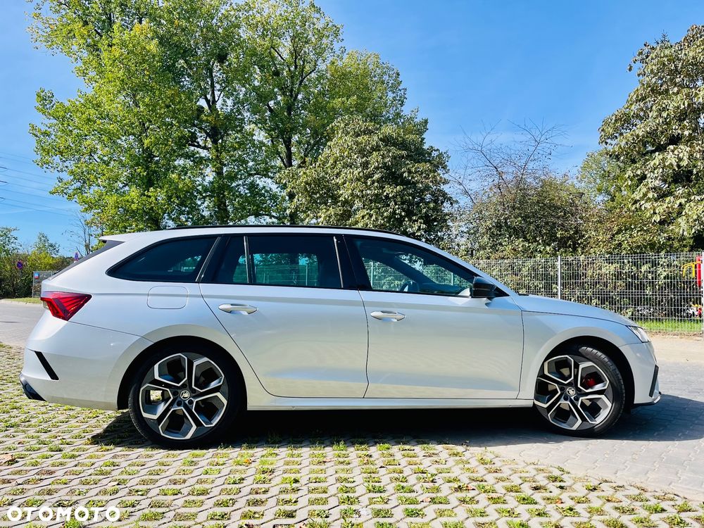 Skoda Octavia 2.0 TDI RS DSG - 5