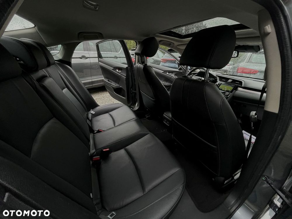 Honda Civic 1.5 T Elegance - 17