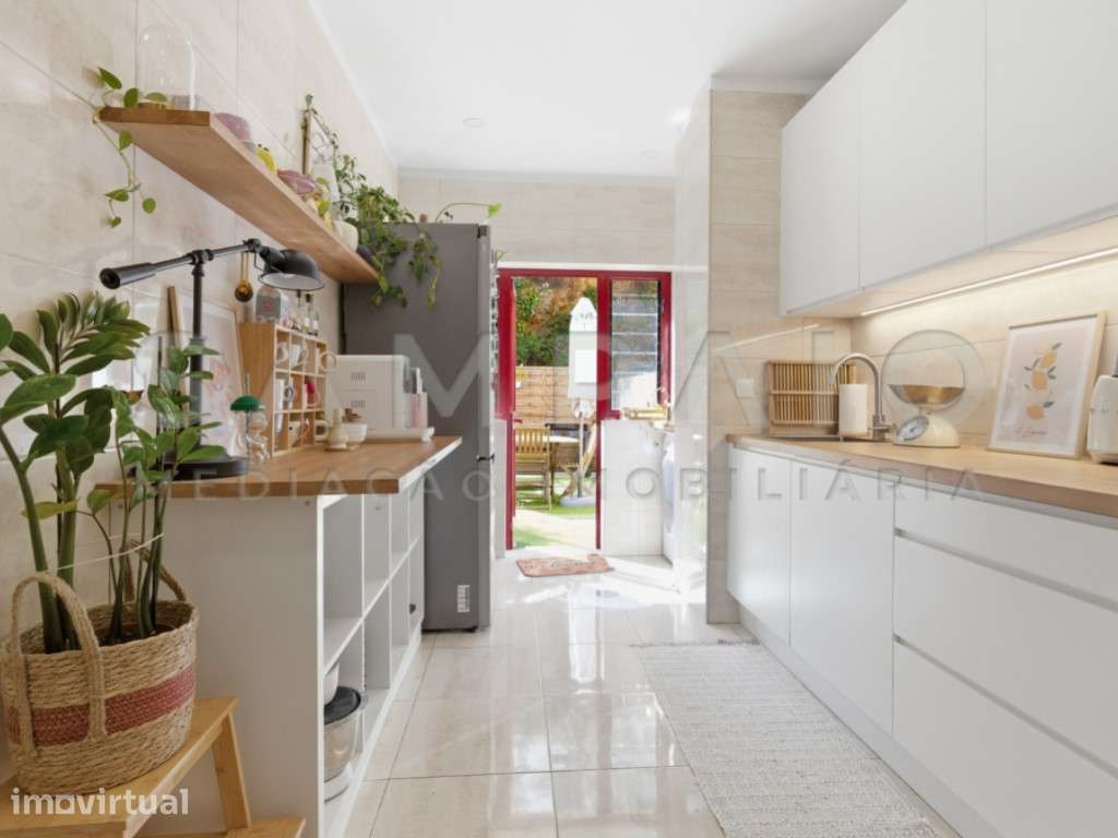 Apartamento T2 - Fânzeres - C/ Terraço! - Grande imagem: 4/38