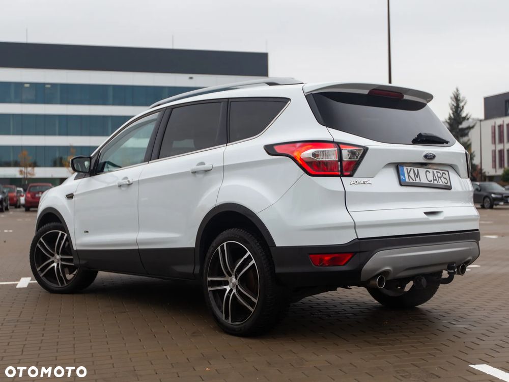Ford Kuga 2.0 TDCi 4x4 Titanium - 17