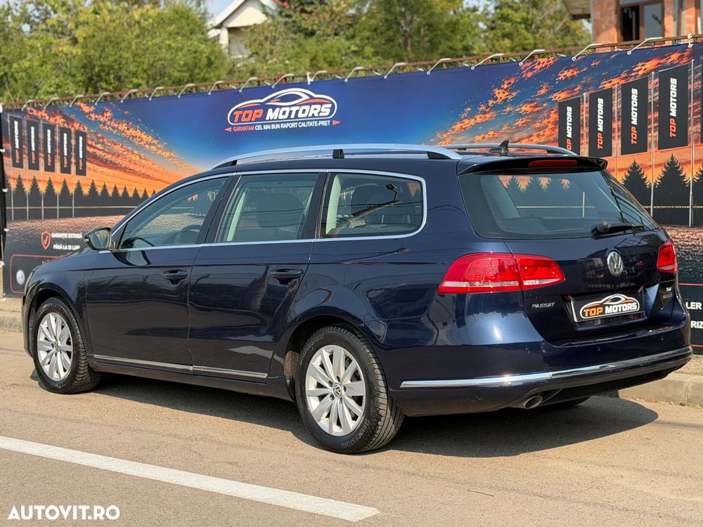 Volkswagen Passat 1.6 TDI BlueMotion Technology DSG Comfortline - 4