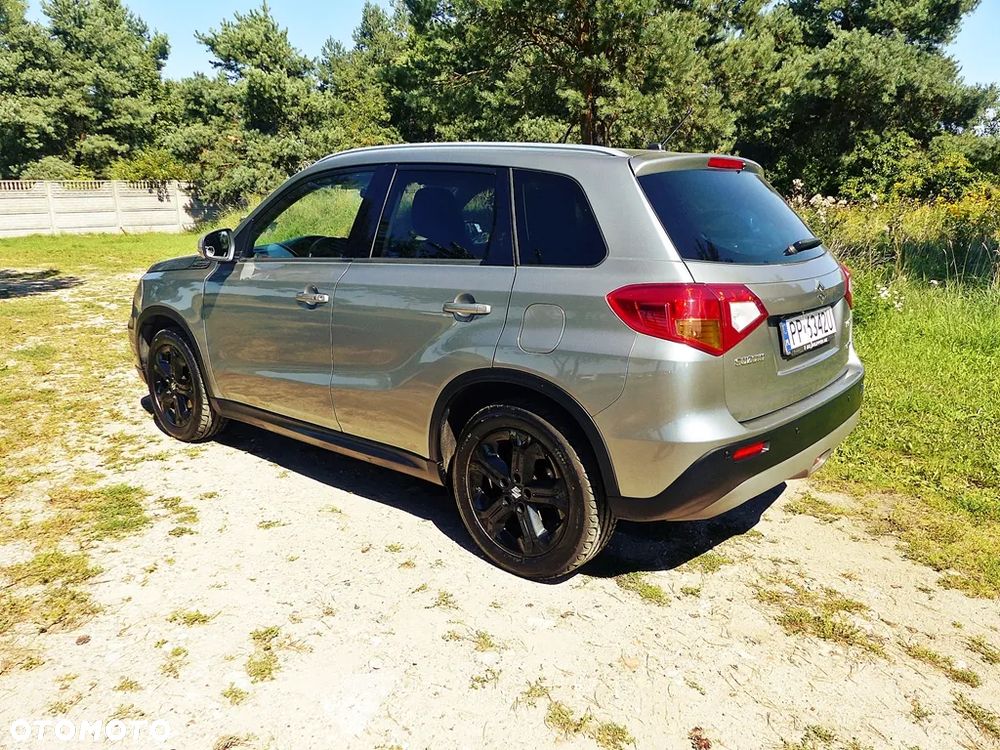 Suzuki Vitara 1.4 Boosterjet XLED Sun 4WD - 11