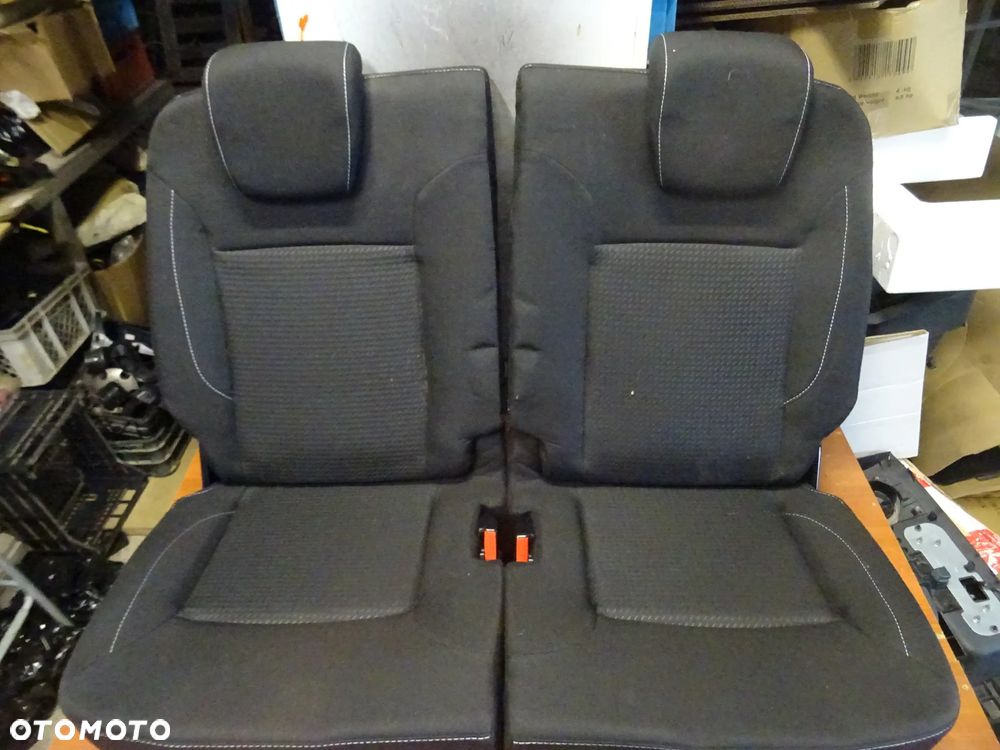 WYPRZEDAZ MIESIACA DACIA LODGY LIFTING KANAPA FOTELE 3 RZAD CZESCI ROZNE PYTAC - 1