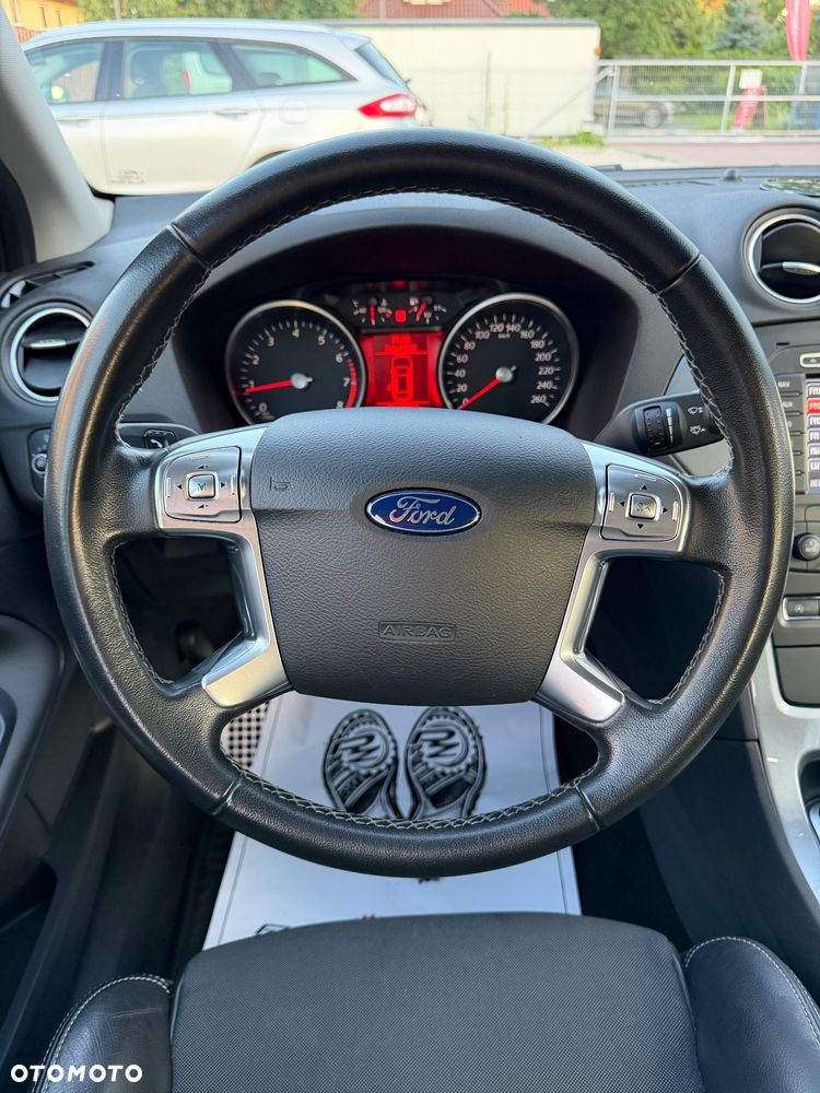 Ford Mondeo 1.6 Eco Boost Start-Stopp Champions Edition - 14