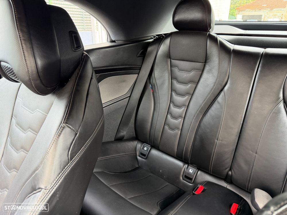 BMW 840 d xDrive Pack M - 54