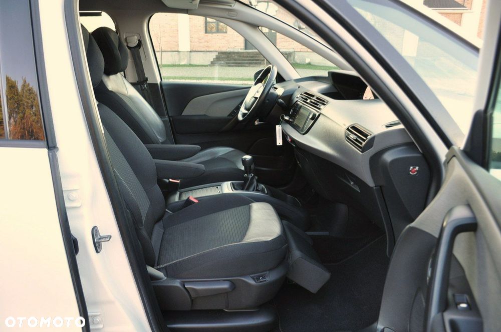 Citroën C4 Grand Picasso - 17