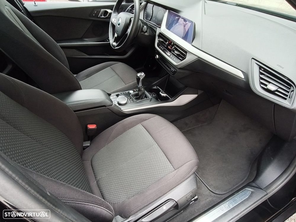 BMW 118 — fotografia 28