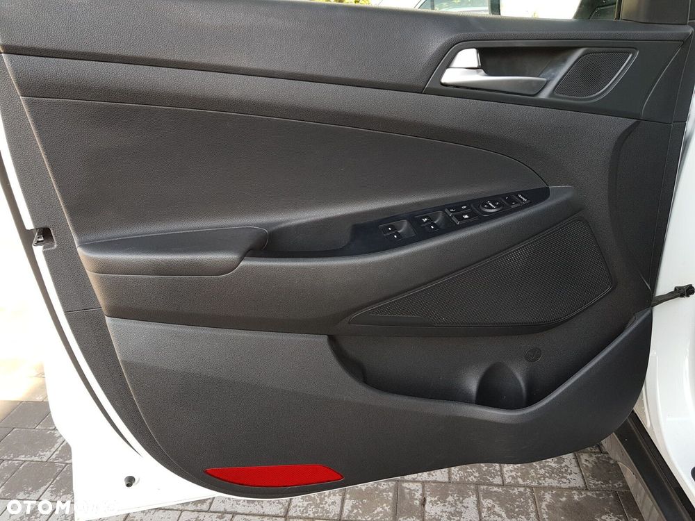 Hyundai Tucson 1.6 GDI BlueDrive Comfort 2WD - 13