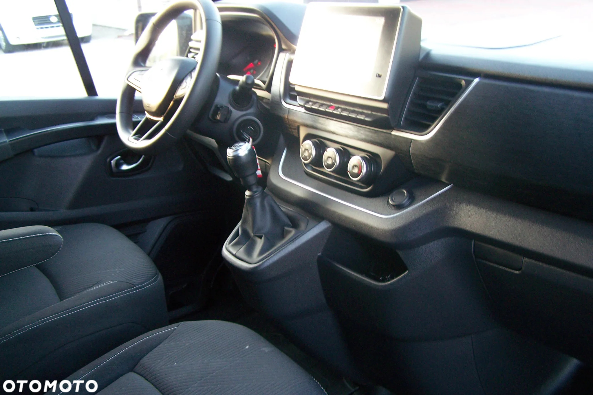 Renault trafic - 13
