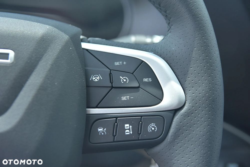 Iveco Daily 35S21HA8/P AUTOMAT autolaweta z kabina sypalną 3,5t na haku POLMAR - 18