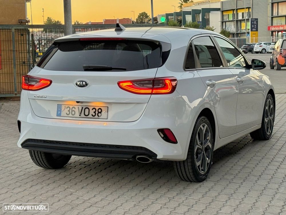Kia Ceed 2018 photo 4