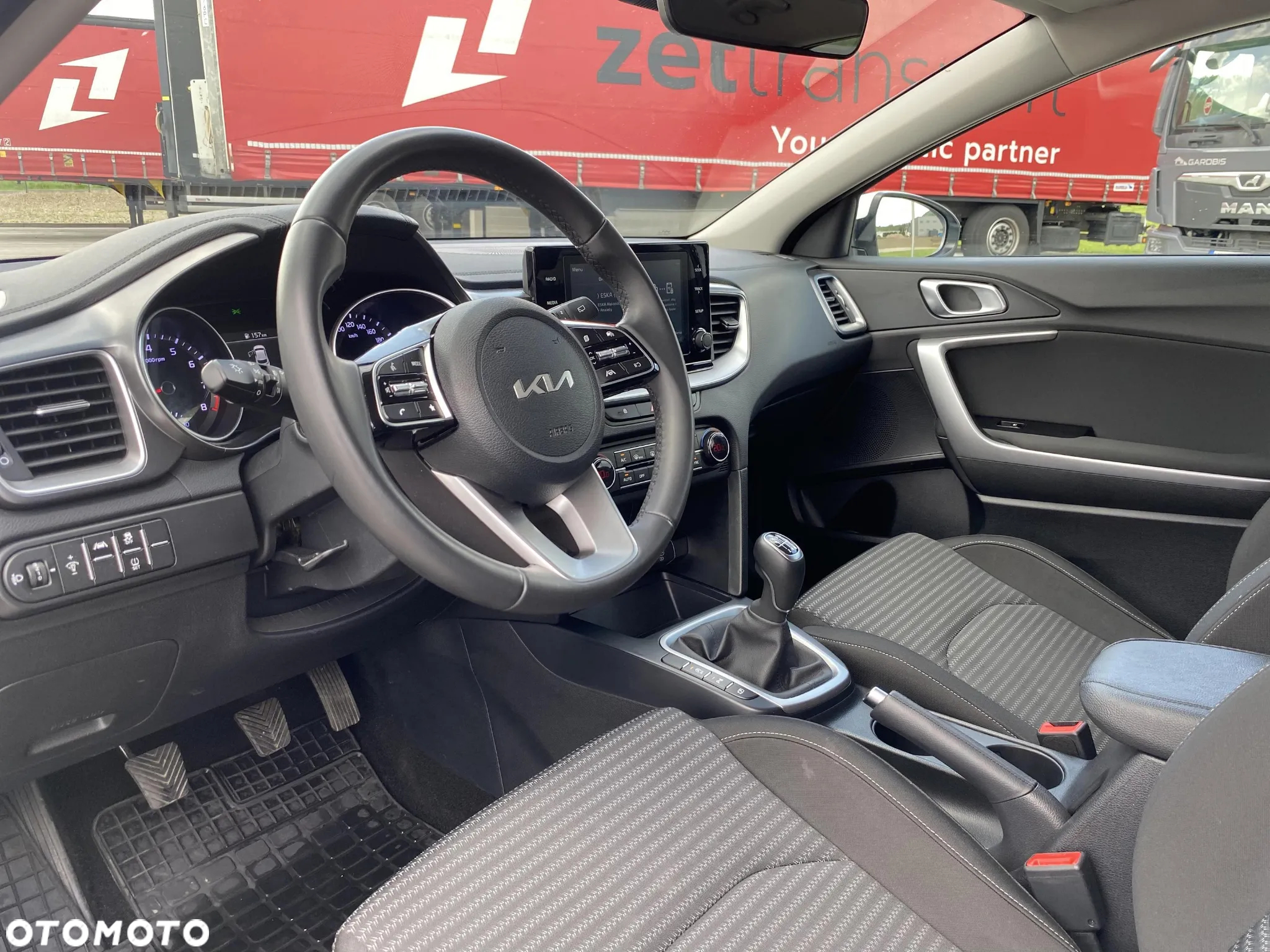 Kia XCeed 1.5 T-GDI M - 9
