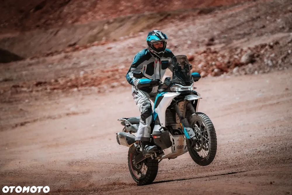 CFMoto 800MT-X - 8