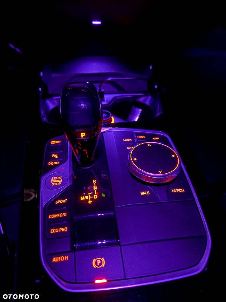 BMW Seria 1 118i M Sport - 21