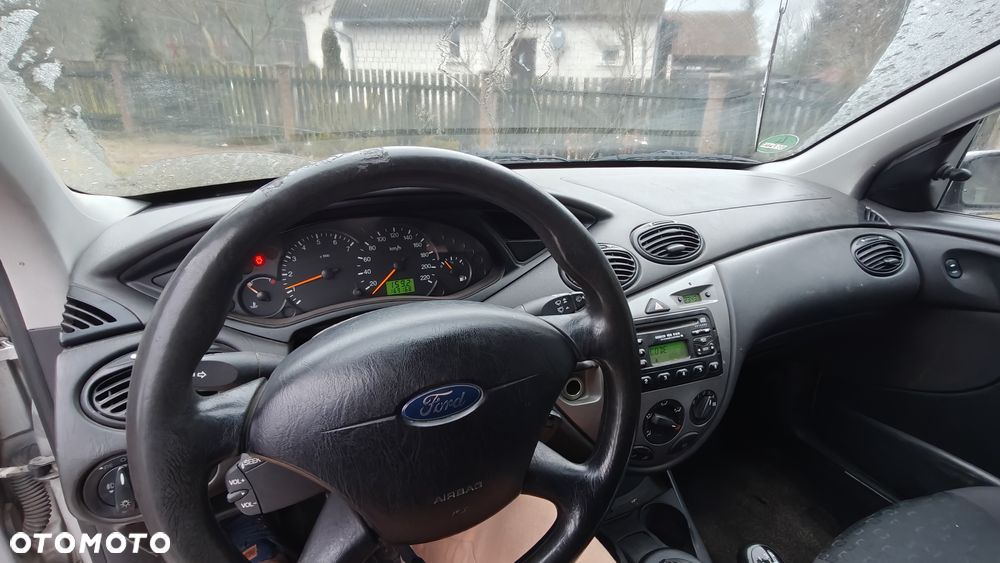 Ford Focus 1.6 Futura - 3