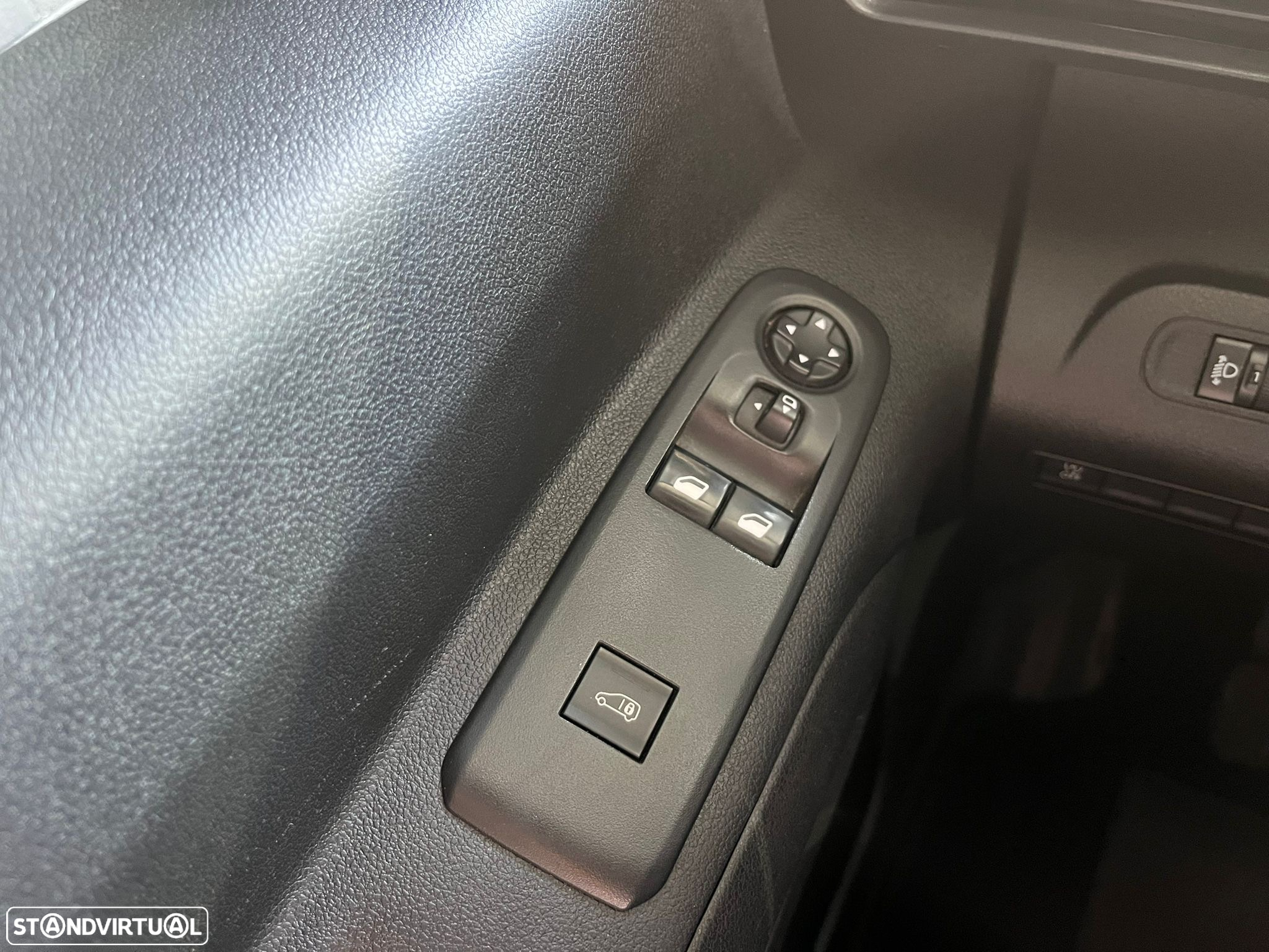Peugeot Partner Longa 3 Lugares Com  IVA DEDUTIVEL ** - 20