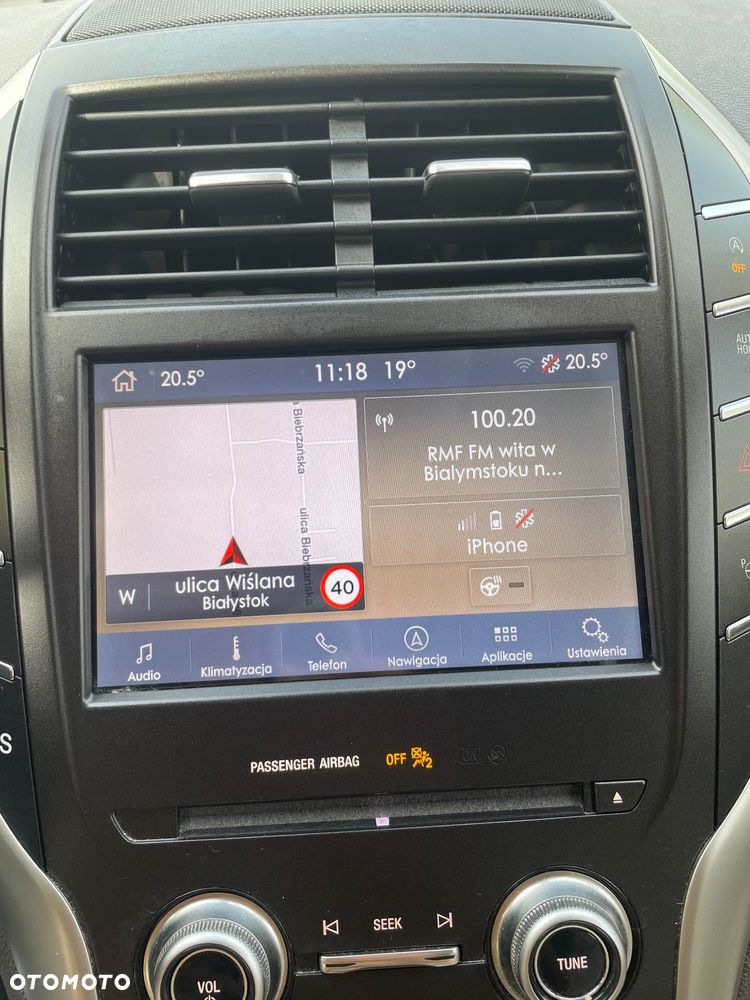 Lincoln MKC - 16