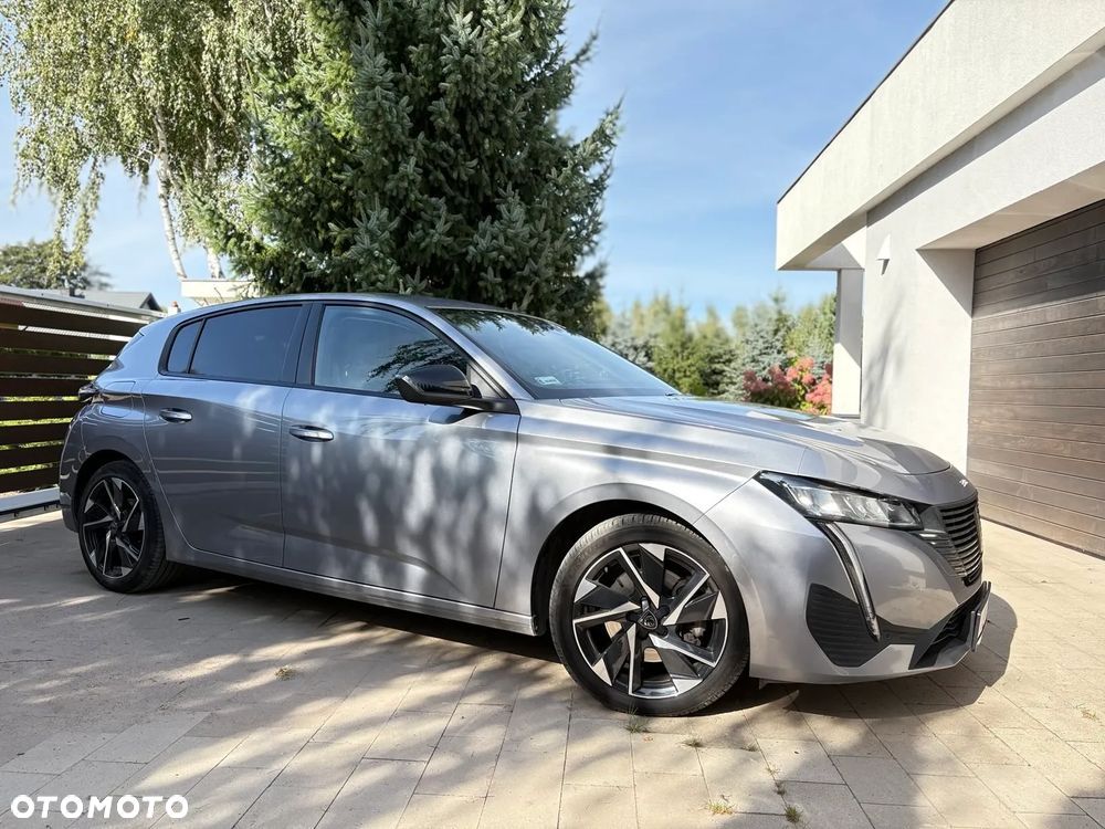 Peugeot 308 - 1