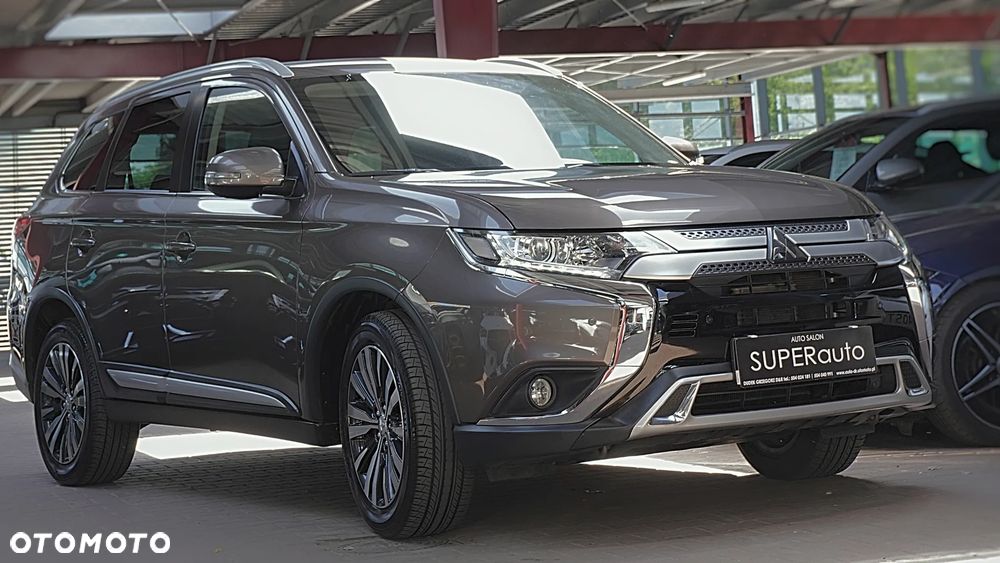 Mitsubishi Outlander 2.0 Intense Comfort 4WD CVT - 2