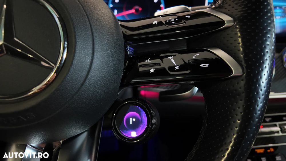 Mercedes-Benz E AMG 53 4Matic+ Coupe AMG Speedshift TCT-9G - 28