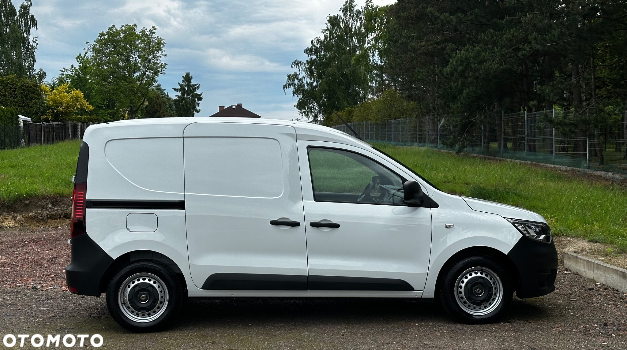 Renault EXPRESS - 12